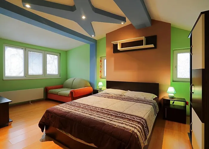 Like Home Guest House - Hristo Botev